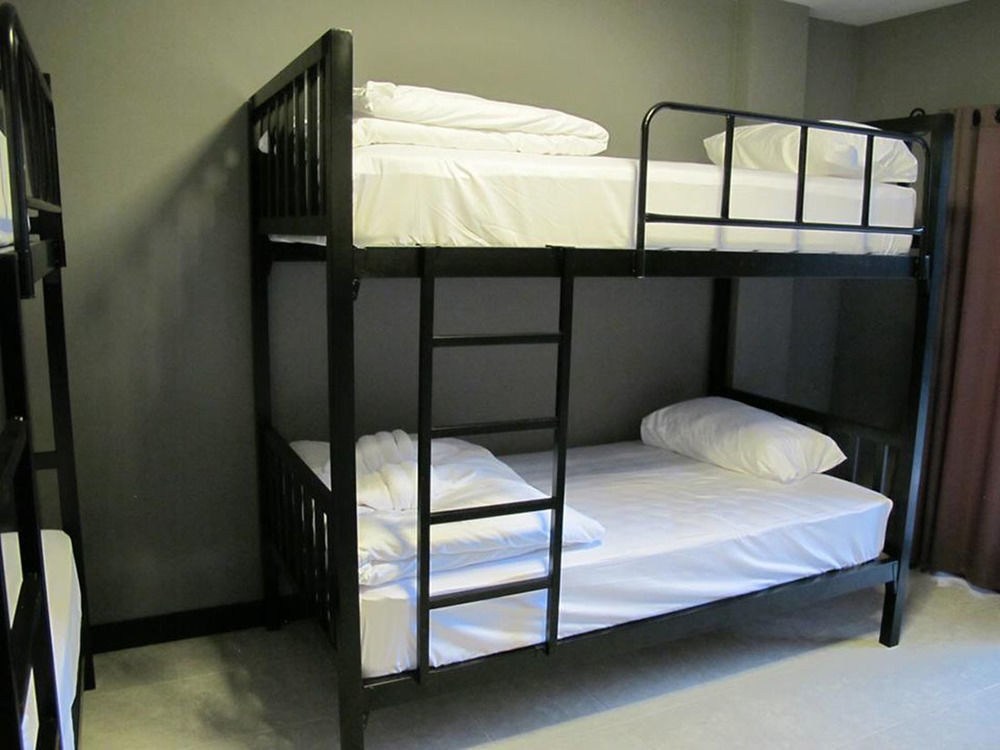 Why Not House Hostel Τσιάνγκ Μάι Εξωτερικό φωτογραφία