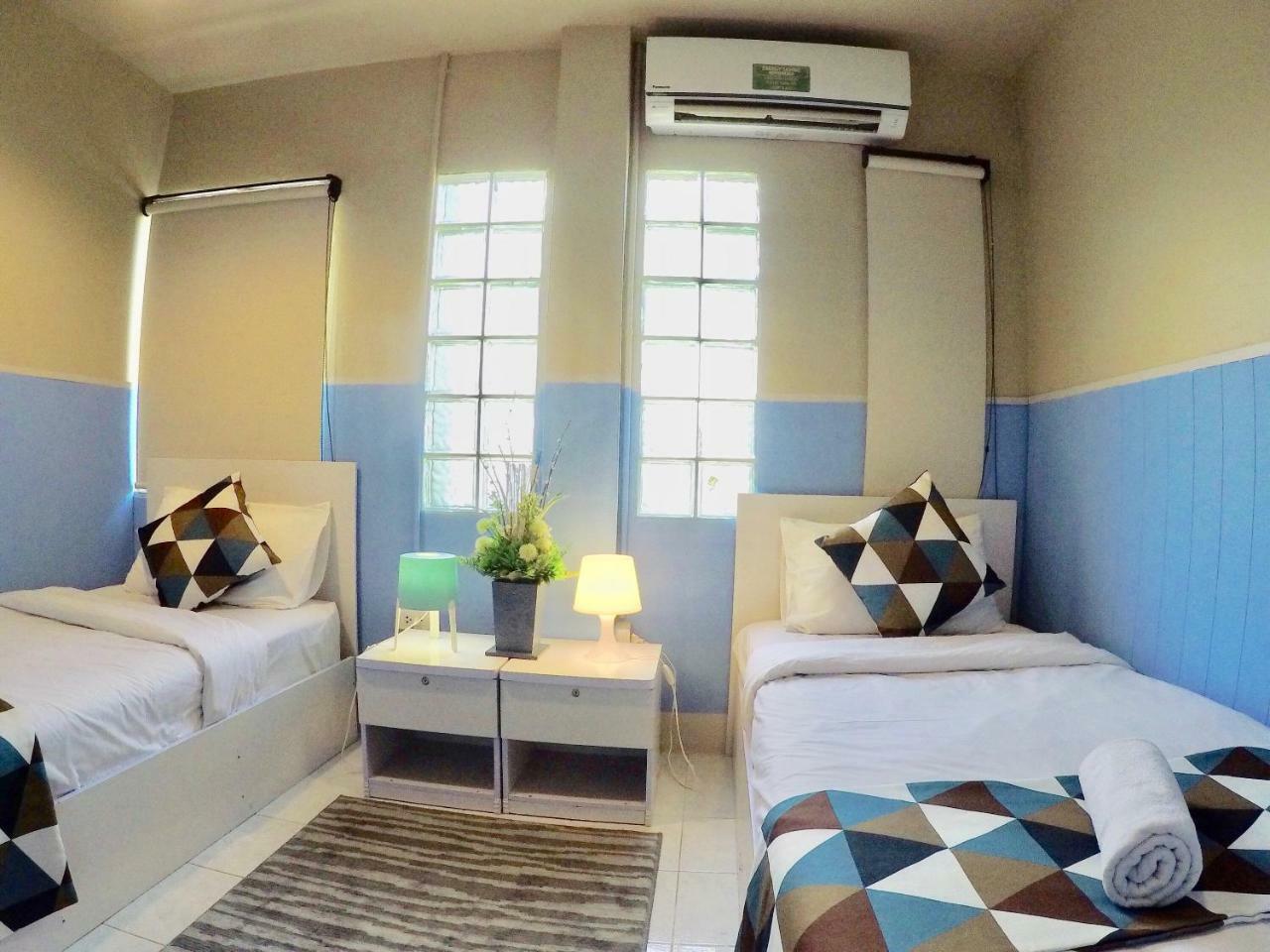 Why Not House Hostel Τσιάνγκ Μάι Εξωτερικό φωτογραφία
