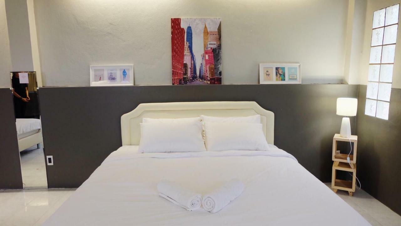 Why Not House Hostel Τσιάνγκ Μάι Εξωτερικό φωτογραφία